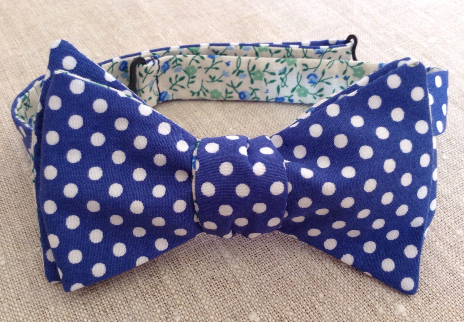 Handmade reversible men's bow tie. Self tie bow tie.
