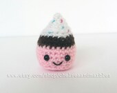 Handmade Crochet Amigurumi Mini Cupcake Gift ~ Customizable!