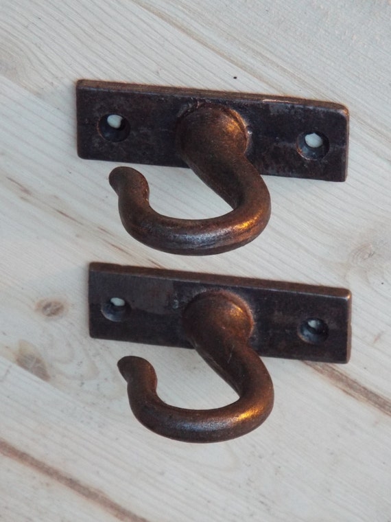 Cast Iron Heavy Duty Ceiling Chandelier by SpearheadCollection