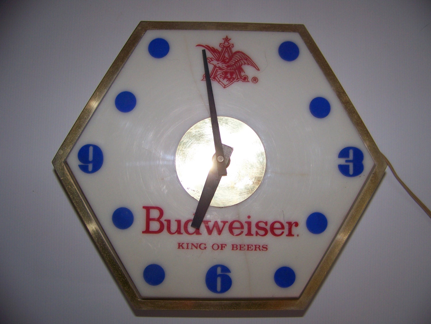 Vintage Budweiser Clock 100