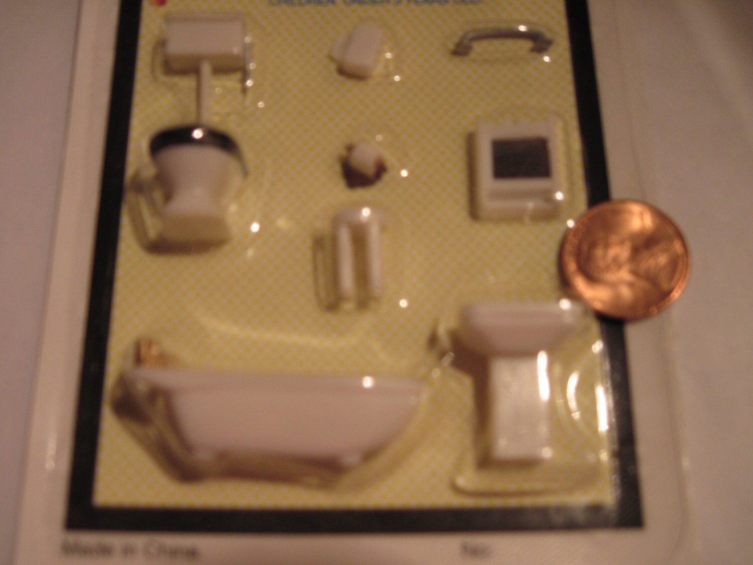 1/4″ Scale Miniature Bathroom Furniture Set, Dollhouse/Craft Furniture