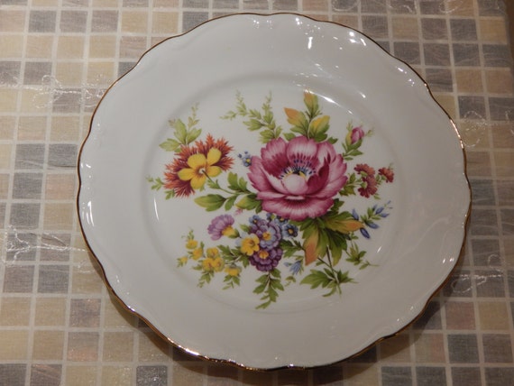 Items similar to 1950's, Royal Gloria Fine Porcelain, Bayreuth Handwork ...