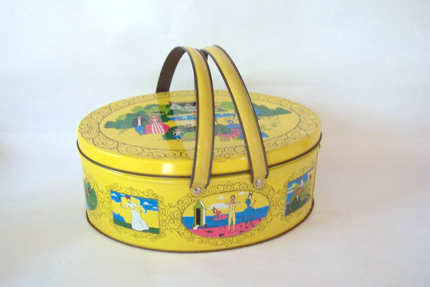 Vintage Tin Basket Yellow Picnic Basket Lunch Pail Sewing