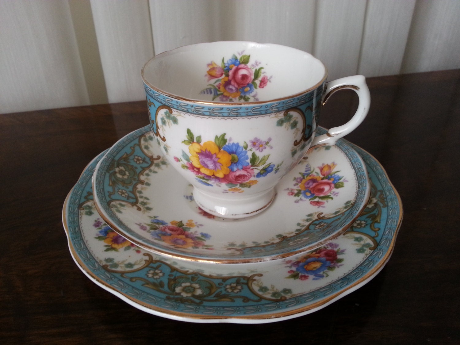Vintage Salisbury Bone China 3 Piece Set Tea Cup Saucer