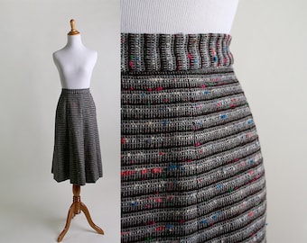 Vintage Tweed Skirt - Rainbow Speck Striped Pleated Skirt - Small 24 Inch Waist