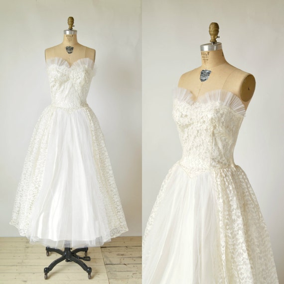SALE /// 1950s Tea Length Wedding Dress Vintage Lace