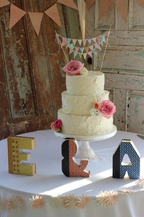 Customized Fabric Bunting Cake Topper Decoration / Romantic Vintage and Handmade Wedding Il_570xn