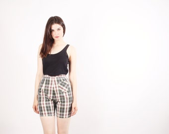 Vintage 1960s Shorts - Vintage Hot Pants - Vintage 60s Shorts - Plaid Shorts - The Campus Shorts - 52999