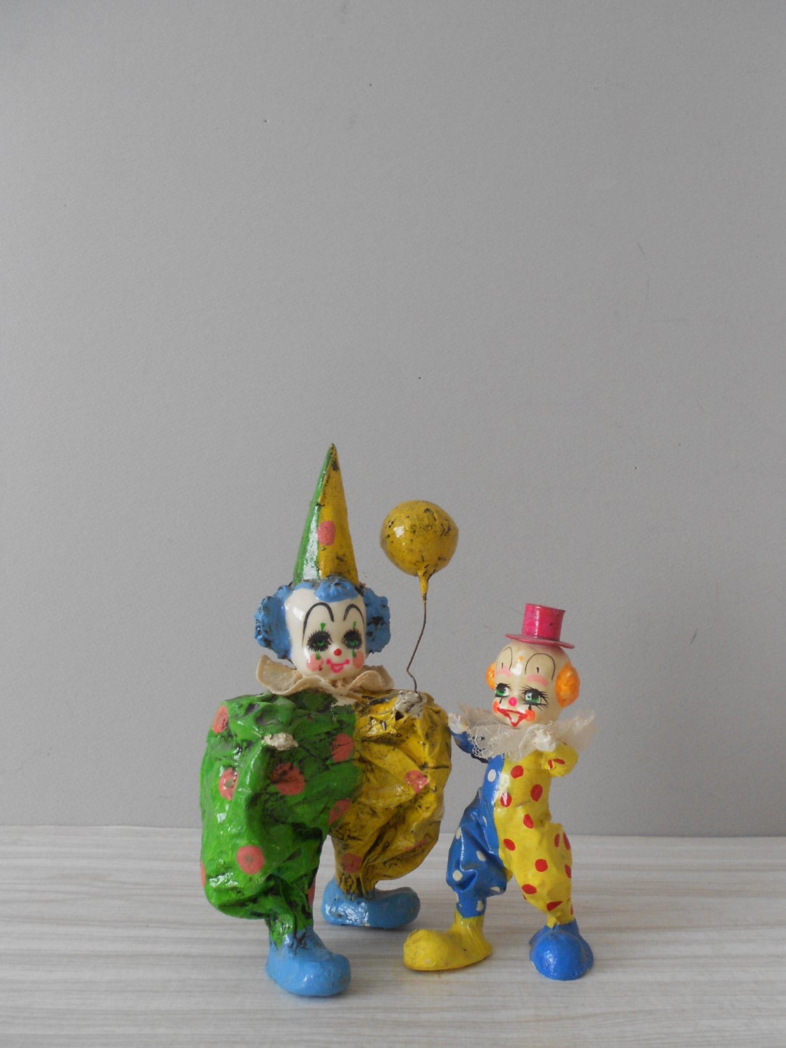 Vine Paper He Clown Figurine Balloon Baby Nursery Decor