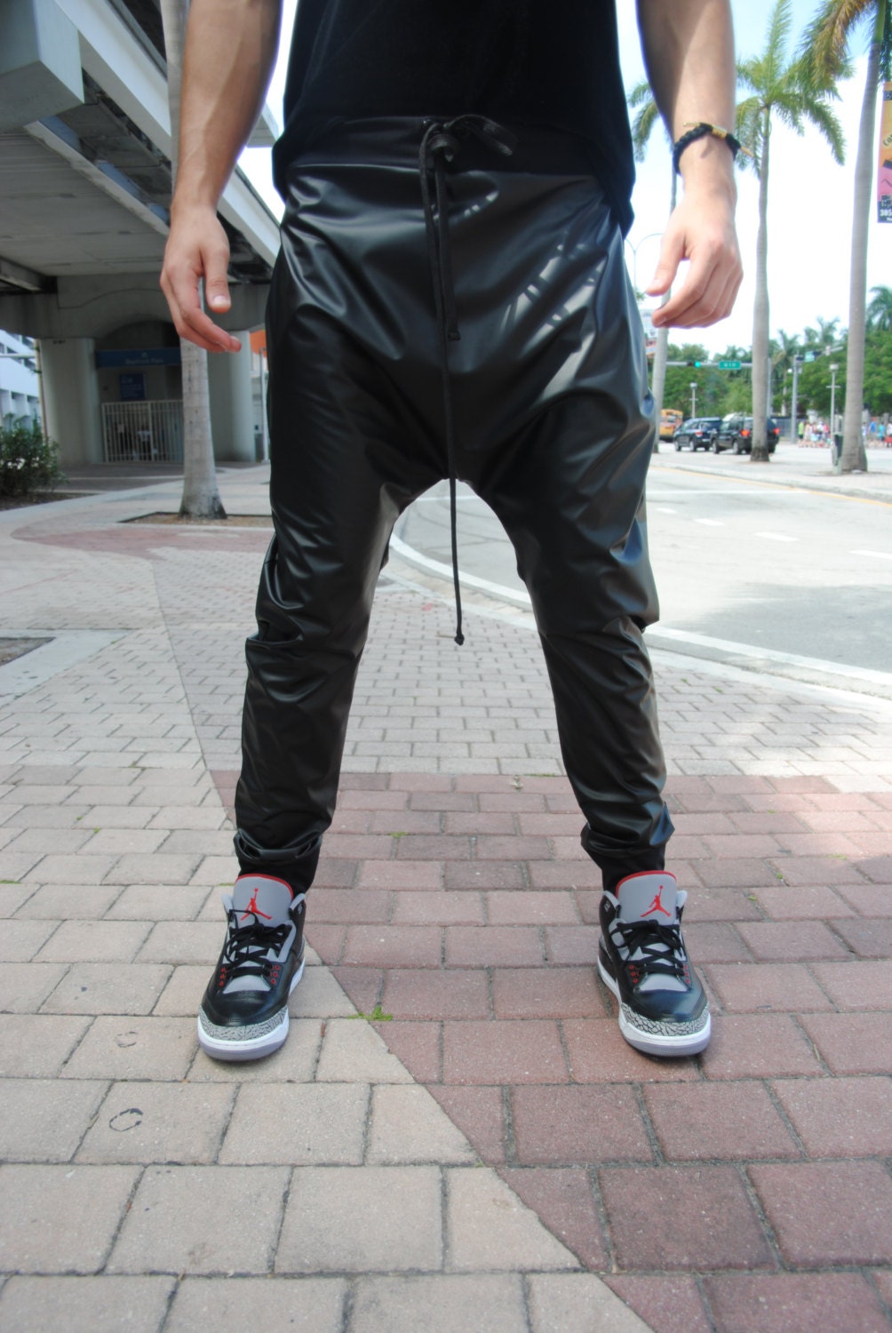 drop crotch pants mens