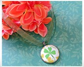St. Patrick's Day Shamrock *Lucky 4-Leaf Clover* Fabric-covered Button Necklace