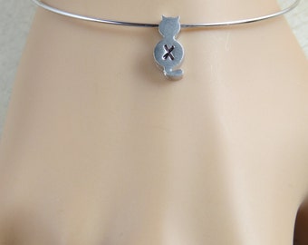 Personalized cat bracelet, cat bangle, silver cat bracelet, stamped initial cat bangle, pet memorial,