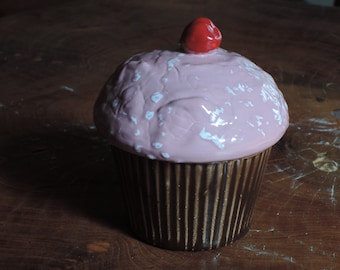 Popular items for ceramic cupcakes on Etsy