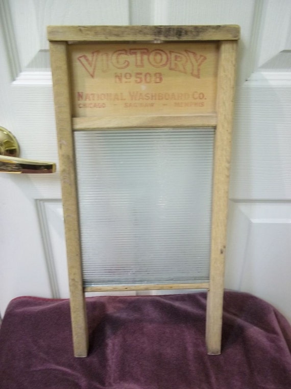 Vintage Glass Washboard Victory No. 508 by the by SirKsVintage