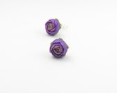Tiny violet purple polymer clay earrings - polymer clay jewelry - stud earrings - floral earrings