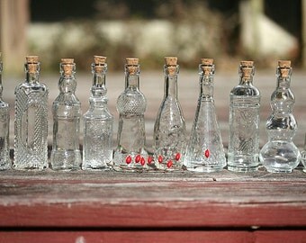 20 Glass Bottles Corked Bottles Bud Vases Vintage Wedding Bottles Vintage Style Vases Flower Vases Wedding Favor Bottles