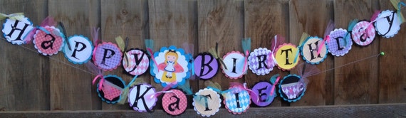 Alice in wonderland themed happy birthday banner by glittermama