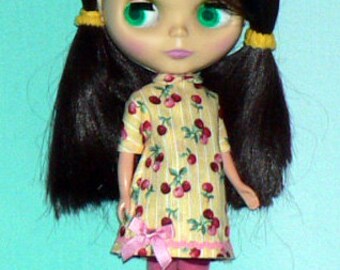 Blythe Pattern - sewn doll clothes pattern - A-line dress, tights - sewing PDF