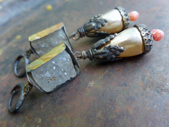 Angeldear. Druzy earrings with gold leaf tin pearl dangles.
