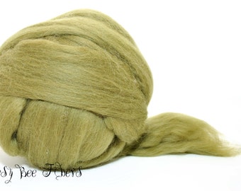 OLIVE- Wool roving, Merino combed top, spinning, felting, roving - 4 oz