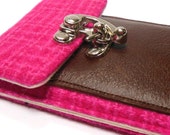 iPhone 5 / 6 / 6 Plus wallet - hot pink vintage wool