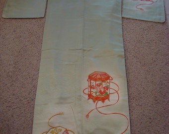 SALE Lovely Japanese Kimono Spring Drum Lanterns BEAUTIFUL