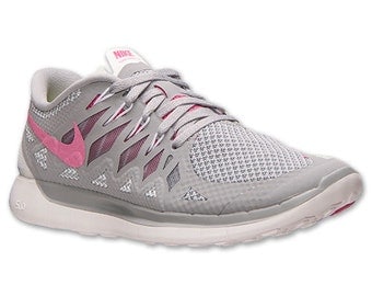 nike free run women's white