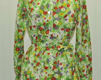 Vintage 1960 Shirt Dress Field of Flowers!