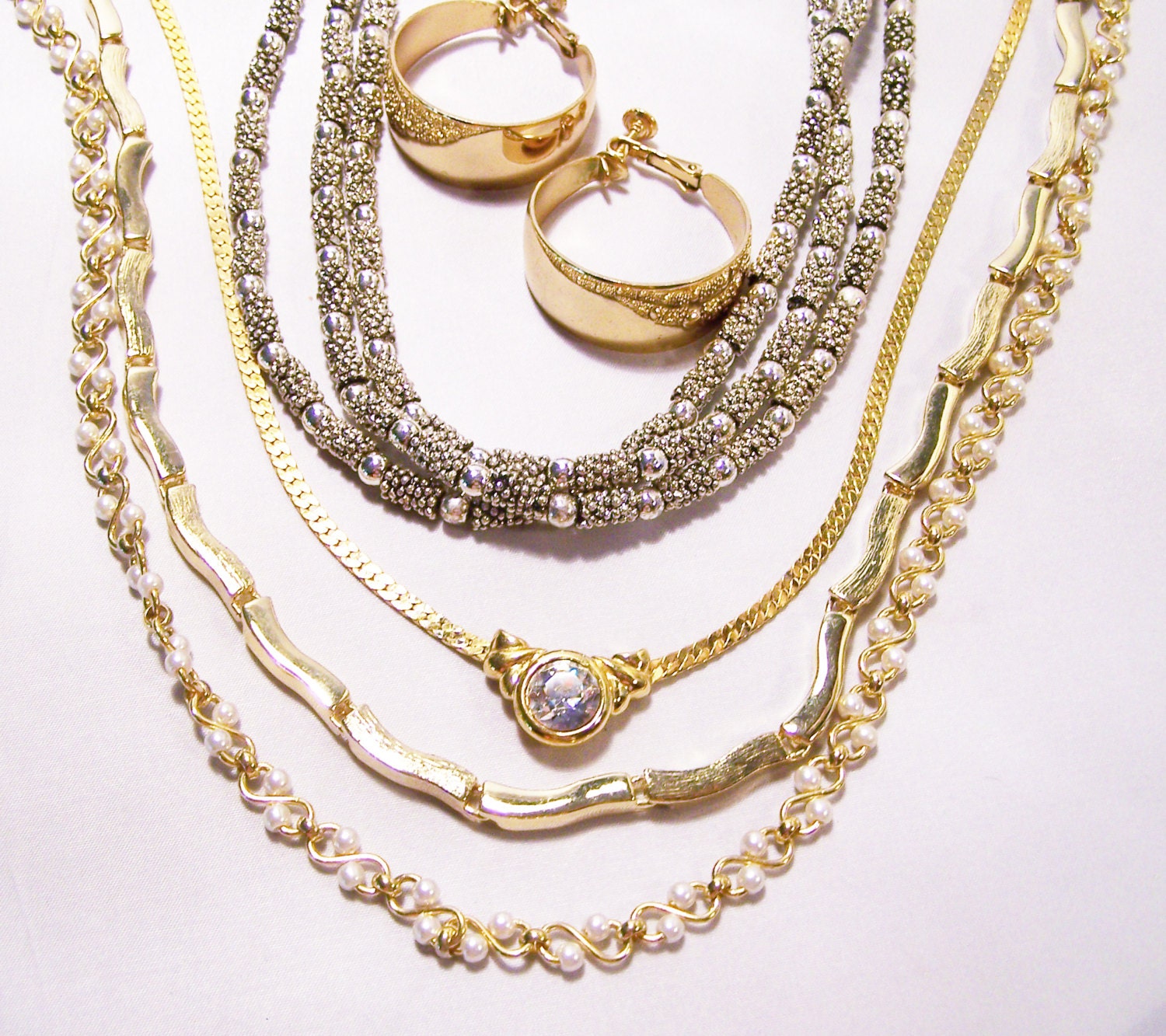Collection 5 Napier Jewelry Pieces 4 Necklaces Gold Tone Hoop