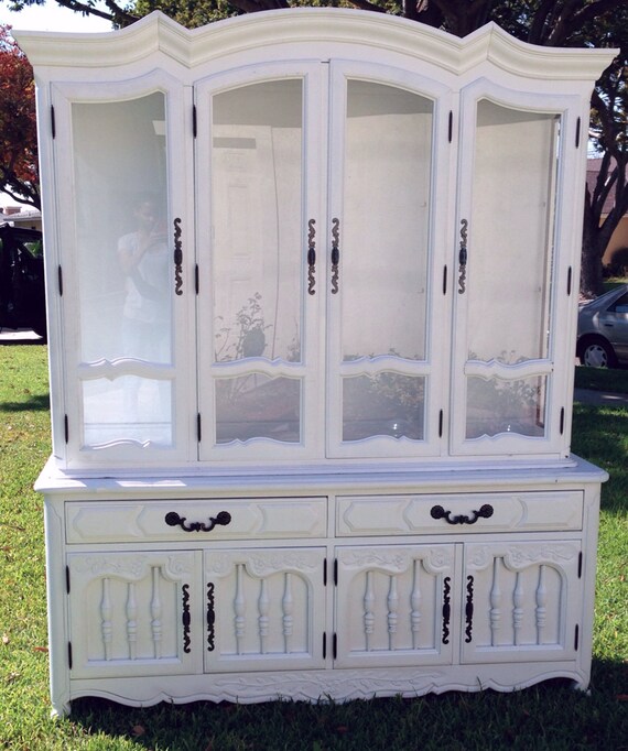 Items similar to Vintage Thomasville White & Black Hutch 2 Piece on Etsy
