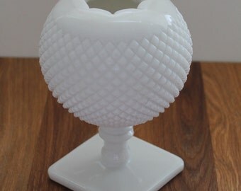 Vintage Milk Glass Ivy Ball VASE--Collectible Milk Glass--Westmoreland