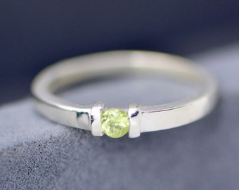Peridot Ring Silver, August Birthstone Ring, Peridot Jewelry, Green Gemstone, August Gemstone Ring, August Birthstone Jewelry,