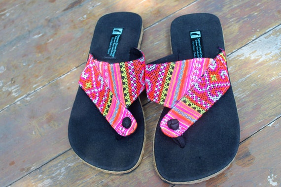Vegan Hmong Womens Flip Flops Thong Sandals In Colorful Ethnic