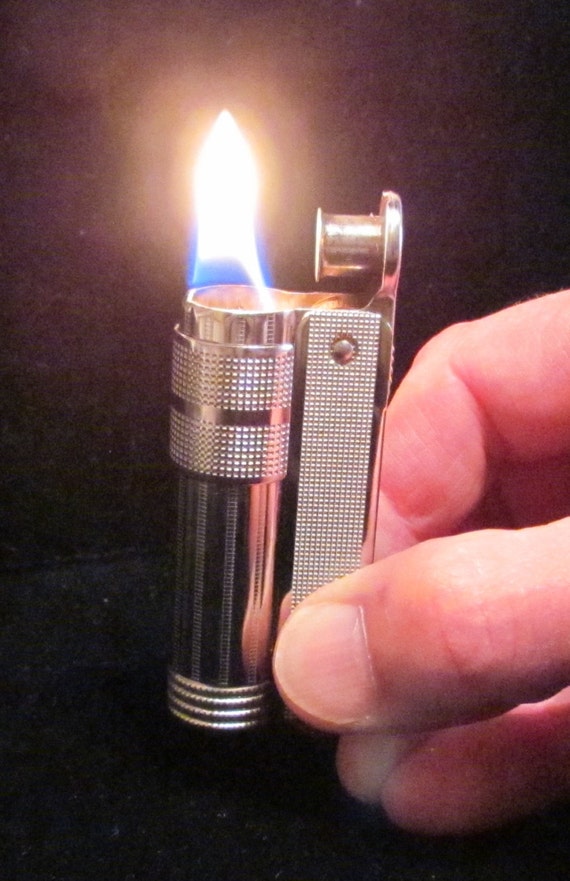 Vintage 1940s Lighter IMCO Triplex Super 6700 Lighter