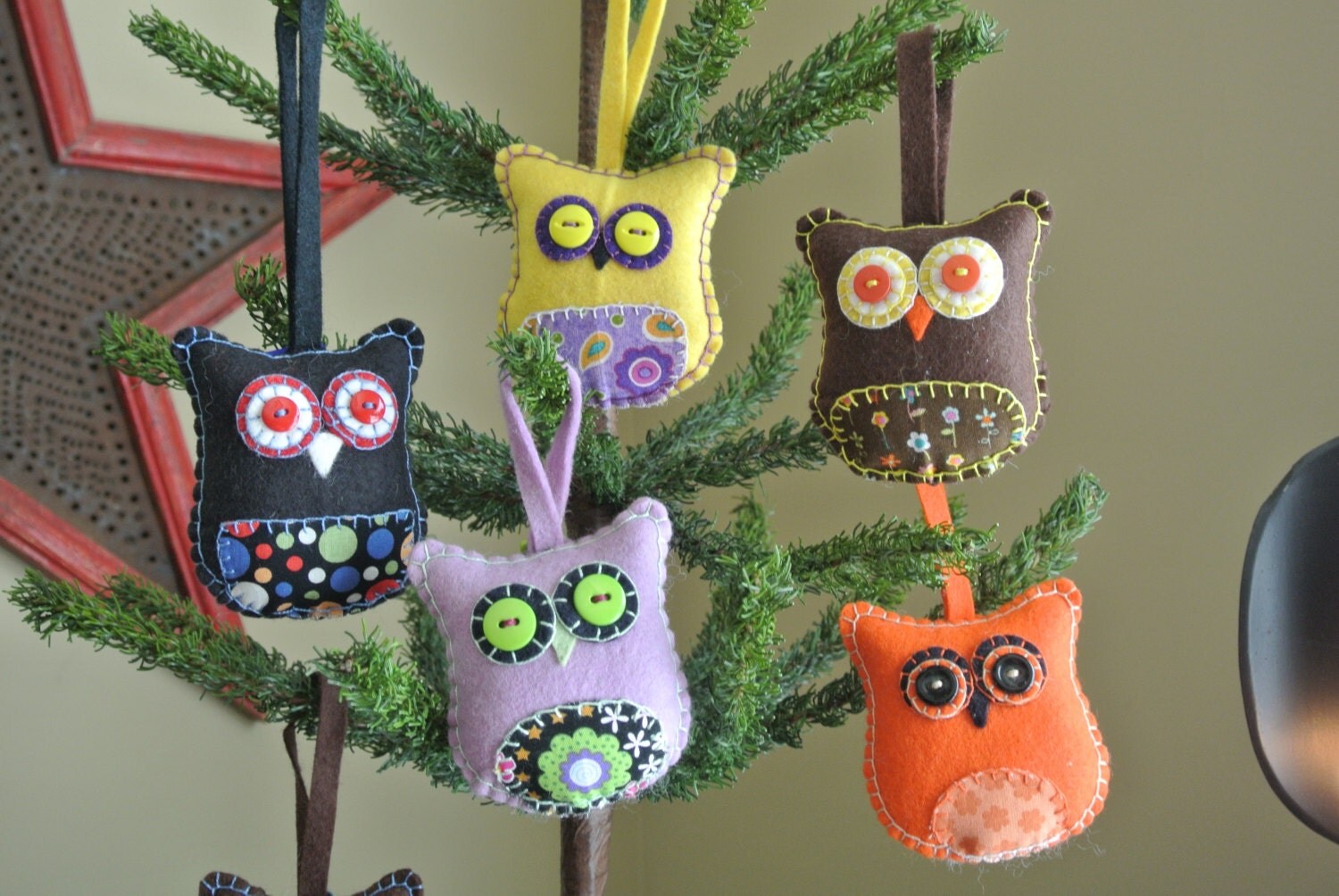 Handmade one of a kind Blanket stitched Felted wool Owl's, Great as gift toppers, Christmas Ornaments, Halloween,