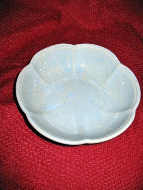 VINTAGE McCoy POTTERY Basin/Bowl 7528 USA