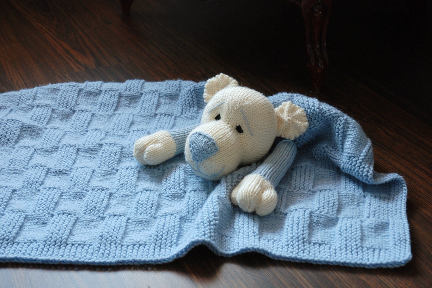 Baby Bear Toy Blanket knitting pattern