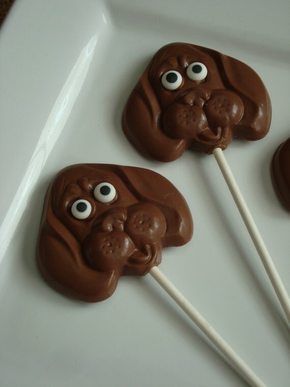 12 Milk Chocolate Hound Dog Lollipops Animal by rosebudchocolates
