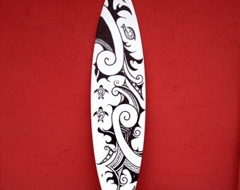 Handpainted Polynesian Tribal Surfboard, 6'8" Shortboard, ready to hang