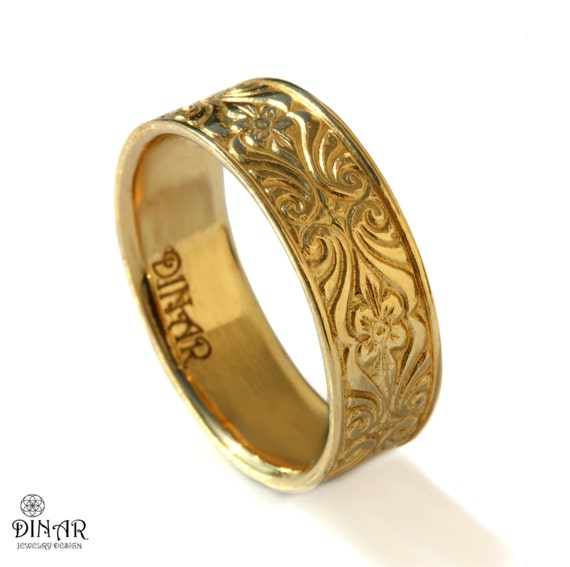 18k gold Vintage Design Wedding Band Engraved by DINARjewelry