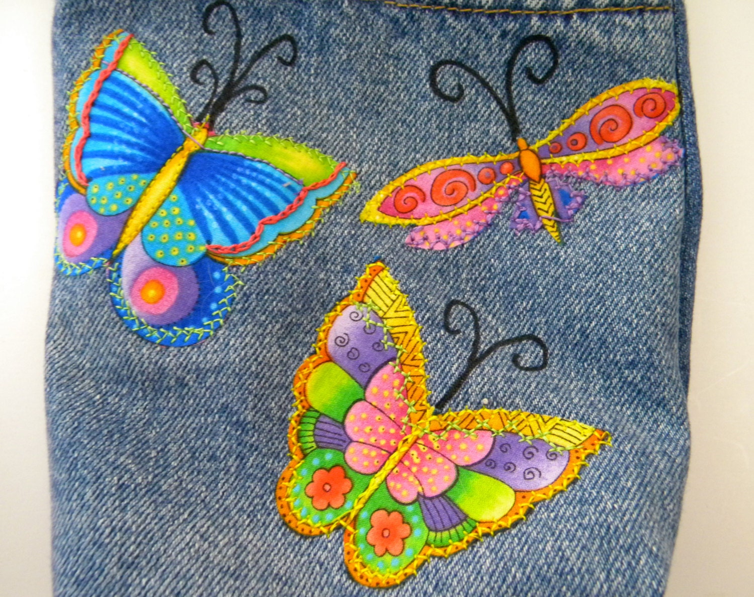 Popular Laurel Burch Butterflies Original Design Embroidered