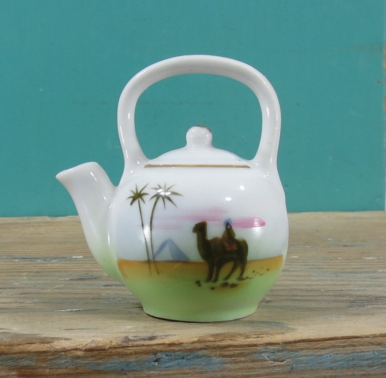 Egyptian Pyramid Palm Tree Camel Teapot Salt Shaker . Egypt