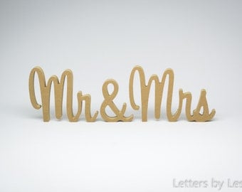 Unpainted Mr & Mrs Wedding sign. Custom wooden wedding table decor signs.