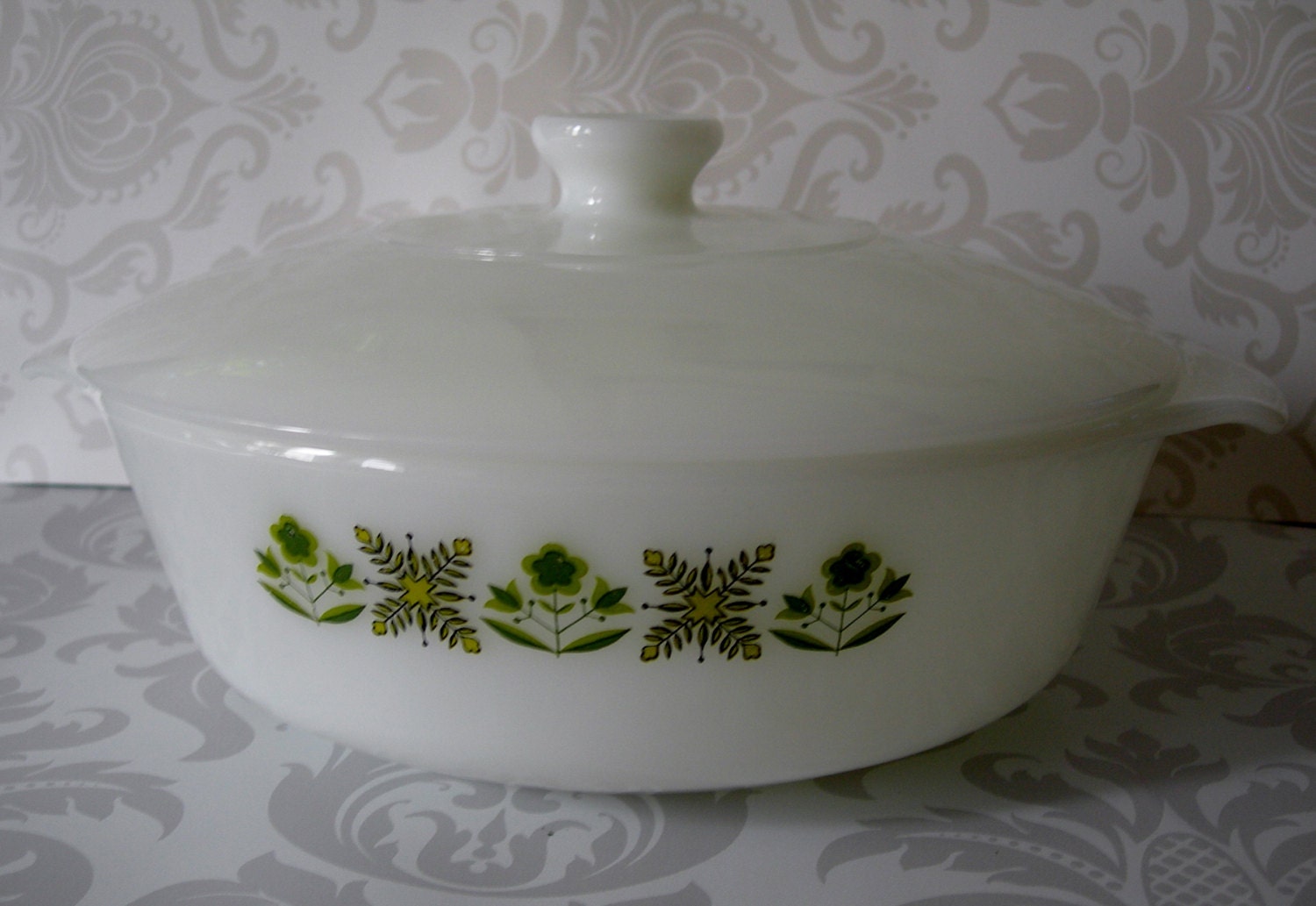 Vintage Anchor Hocking Fire King Covered Casserole Dish