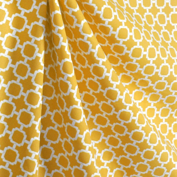 Indoor/Outdoor Fabric Mustard Yellow/White Geometric Links