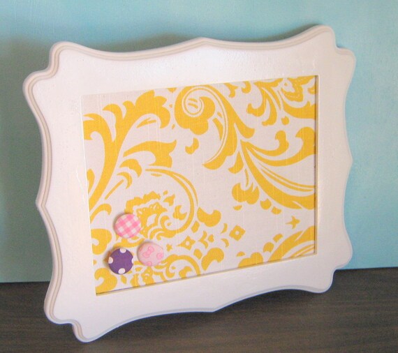 White Decorative PIn Board Scalloped Frame Yellow Damask