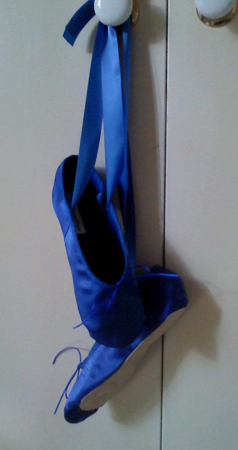 split sole satin ballet shoes