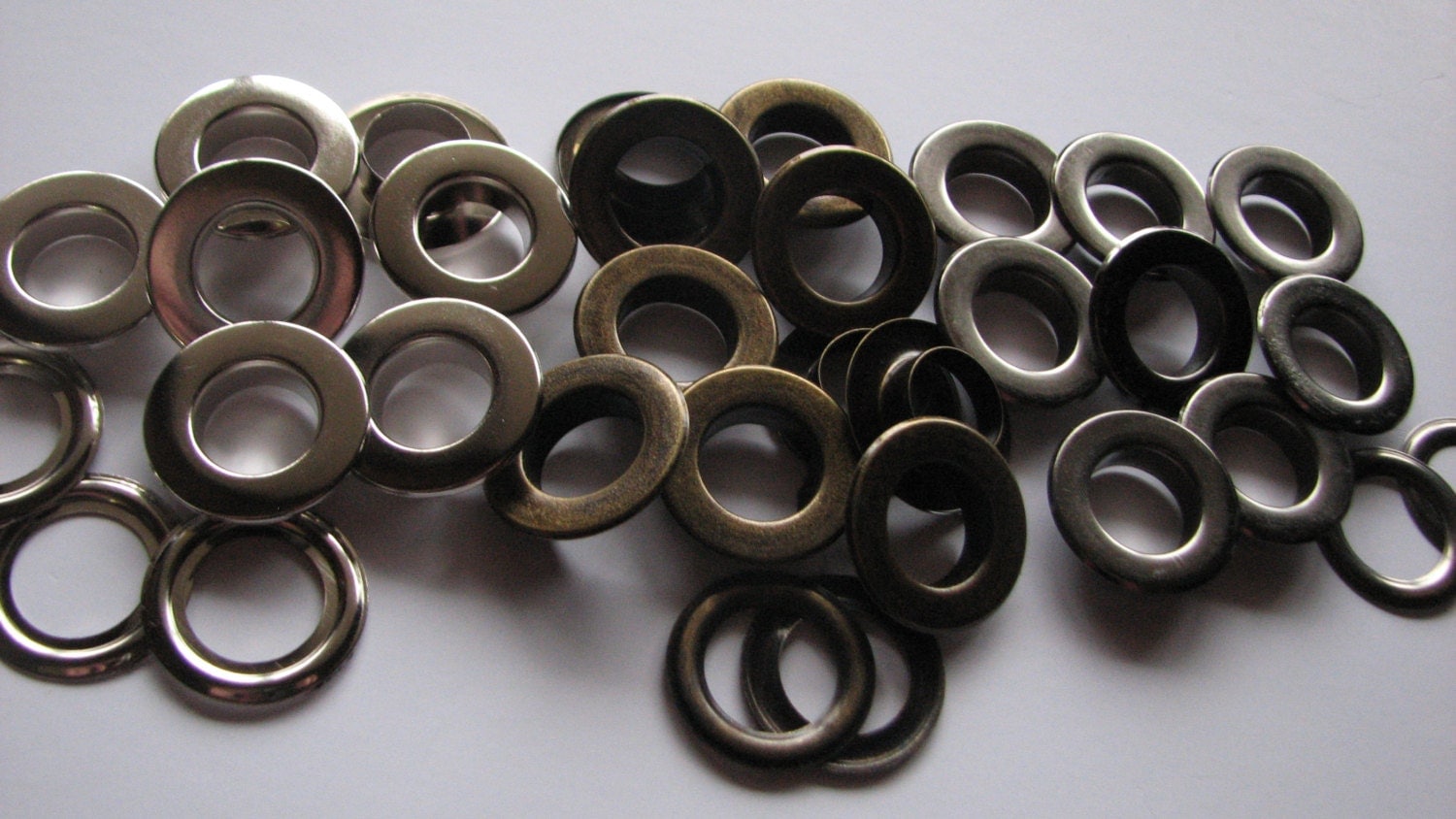 50 Grommets Eyelets 16mm Large Silver Bronze Gun by MinkusMargo