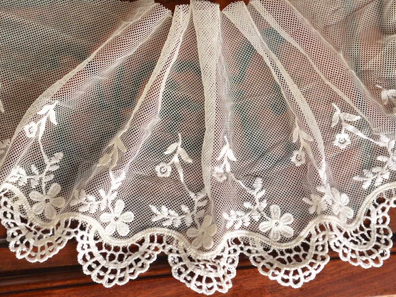 Vintage Lace Fabric / Lace Ribbon / Bride Lace by NavyBackyard