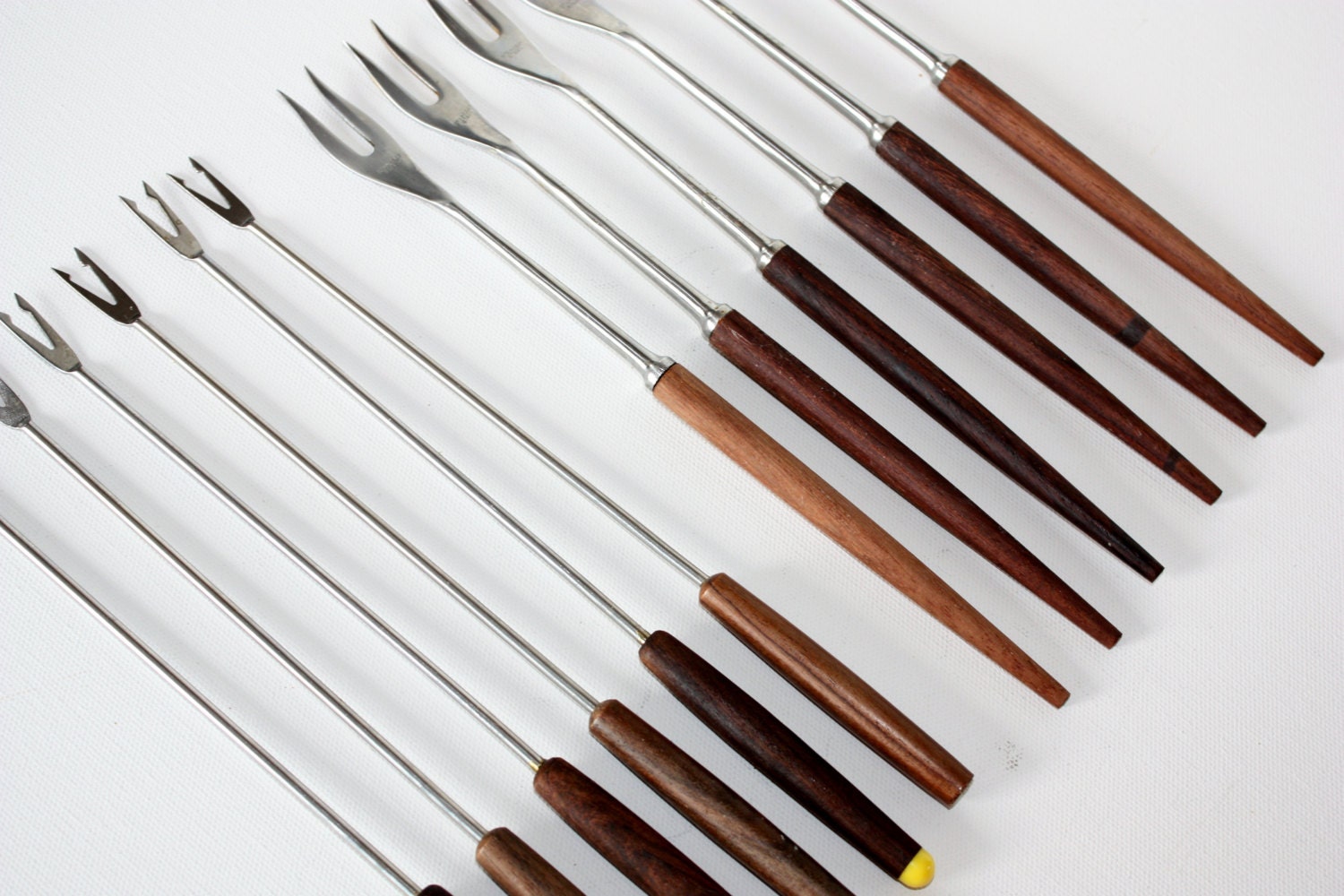 Vintage Wood Handle Fondue Fork SetHousewaresEntertainingFood Prep